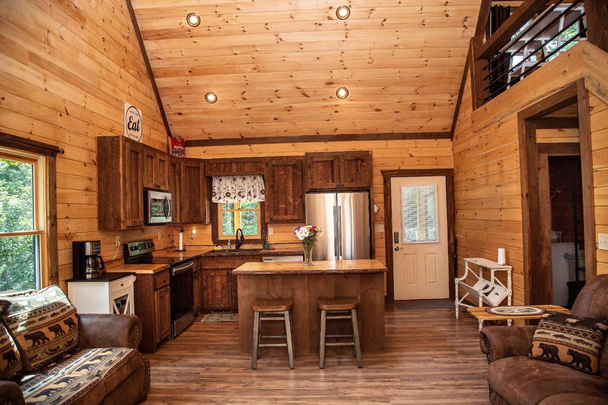 Adore The Smores Rustic Mountain Charm Outdoor Spaces And A Cozy Hot Tub Blue Ridge Luaran gambar